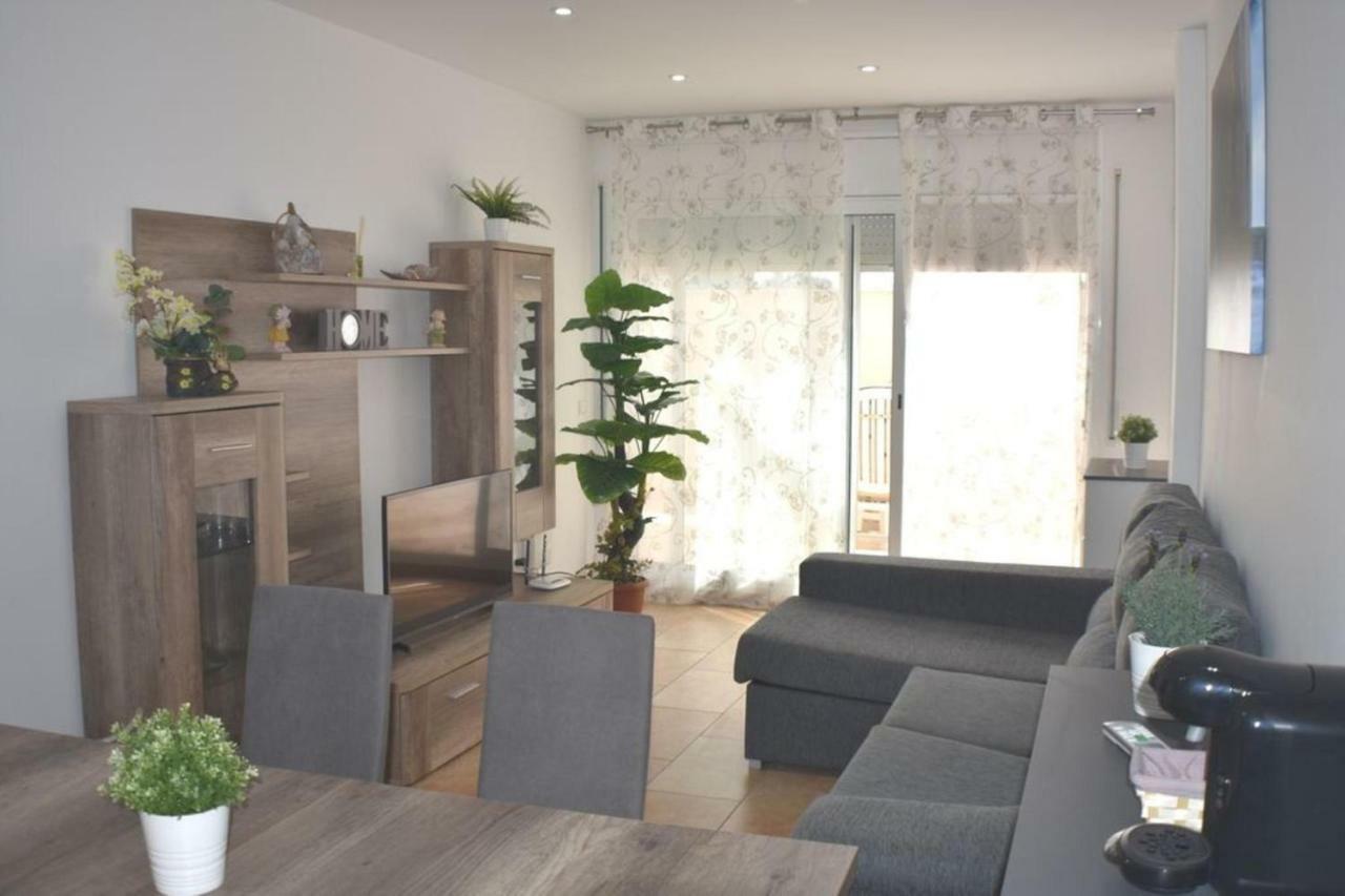 Aube Apartment Deltebre Exterior photo